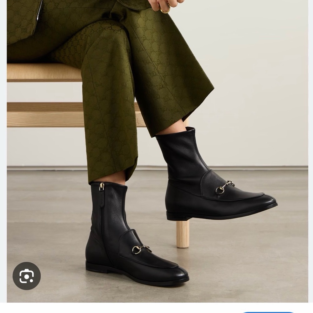 Gucci Jordaan Black Leather Ankle Booties with Gold Horsebit 8.5